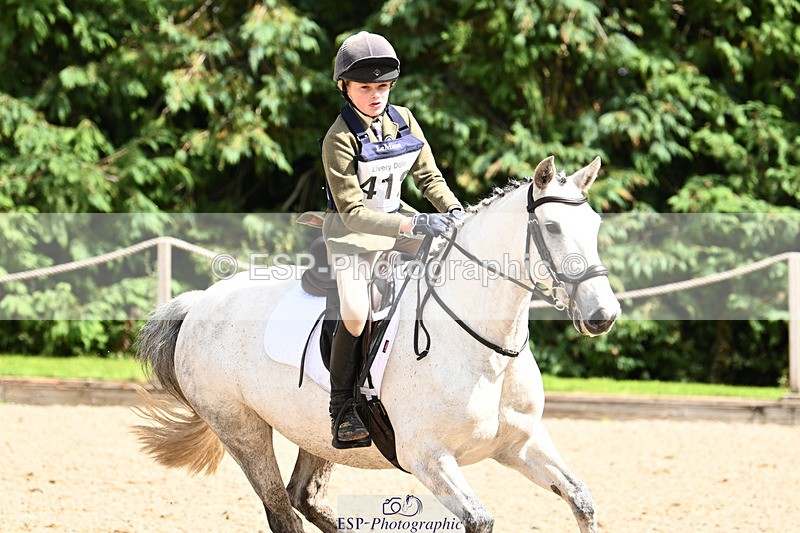 240824X-135230-29121 - 80cm Round 2 13.30 to 14.30