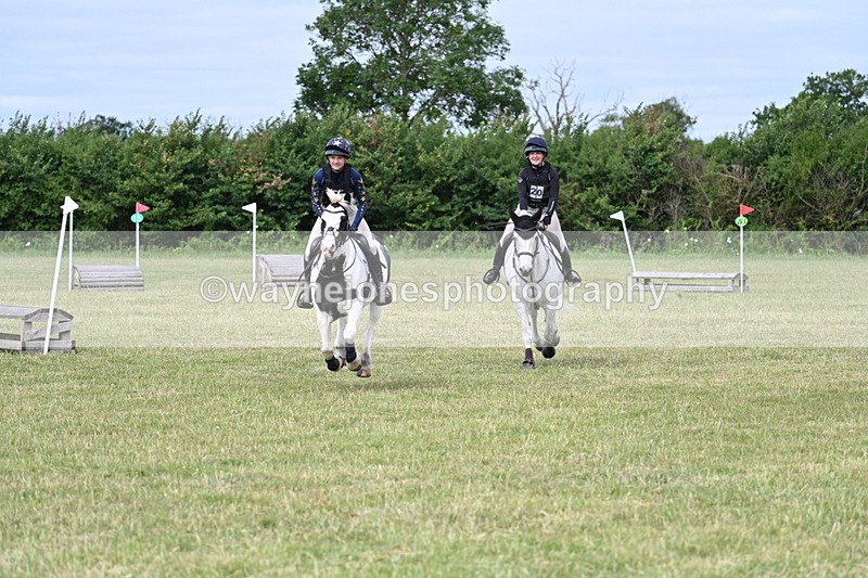 WJ7_5448 - 80cm XC Pairs