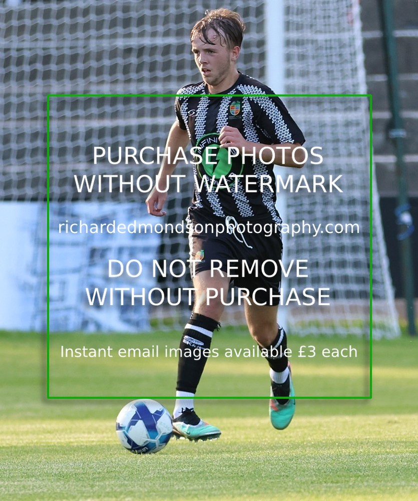 533A5248 - Kendal Town vs Kendal United