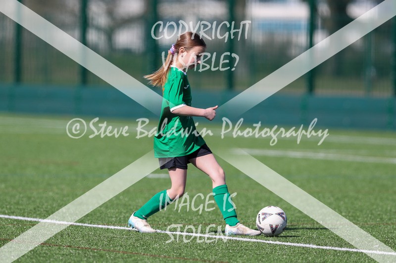 1DX20455 - 2026-03-21 FC Abbey Meads U9 Purple Girls V Stratton Juniors FC U9 Pheonix Girls