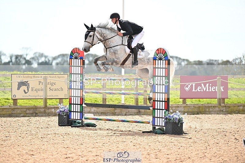 240418A-142057-04328 - Cls 9, 2 Star Big Tour 1.40m