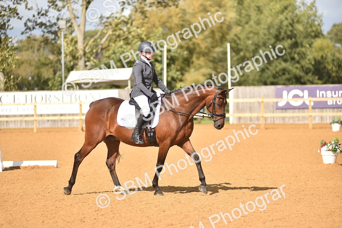 SBM_24205 - D4 - Small Tour Championship Intro 4