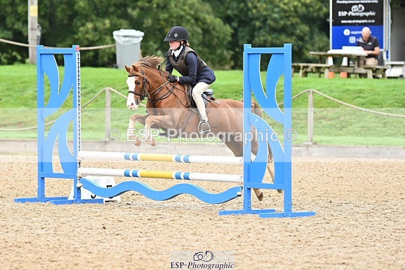 230930-094045-00067 - Cls 1 Pony Intro 70cm