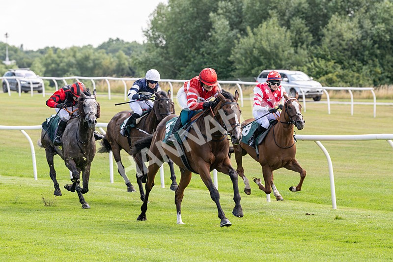 160725-Race 1-Made All-8516 - Race 1