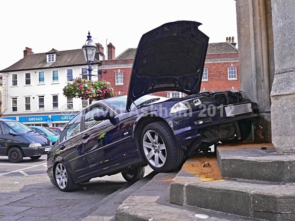Obstacle race! - Humour