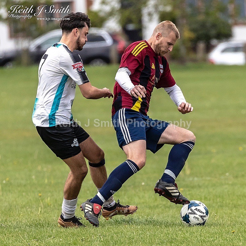 9KJS9010 - Pitch 3. Abington FC vs Royals. Abington Park. 10th May 2026.