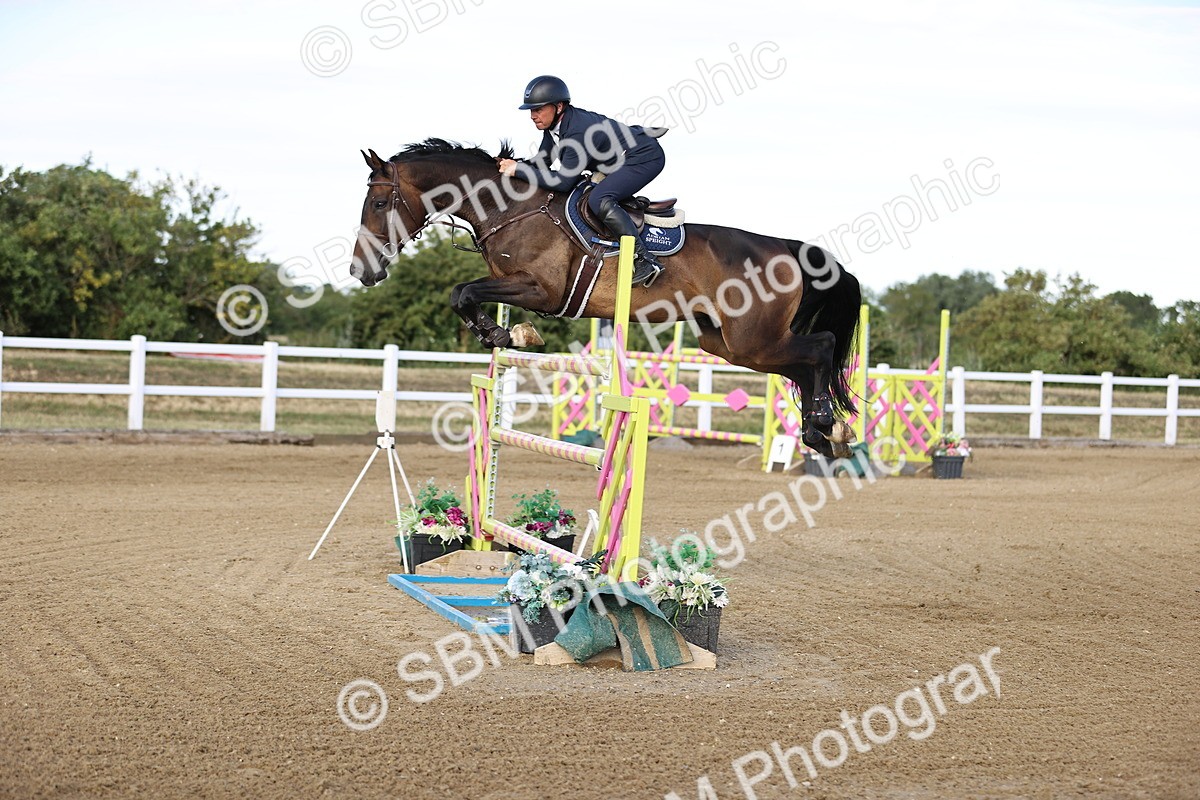 SBM_012365 - Class 11 - National 1.40m Open