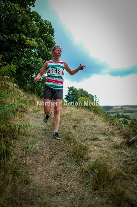 DSCF5318 - Reeth Fell race seniors