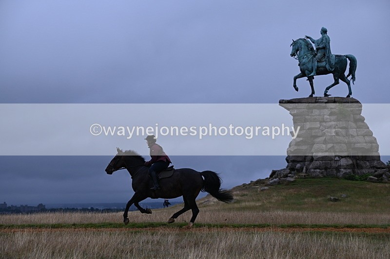 DSC_2538 - Time at Statue 12:34 to 12:56