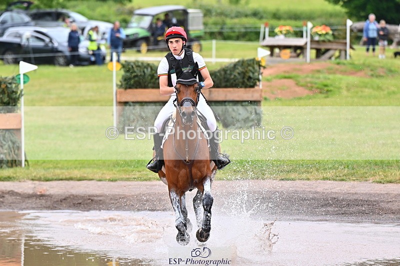 250524A-102916-09011 - A-058-Baptiste.Dehoorne-FAST.AND.DEVIL