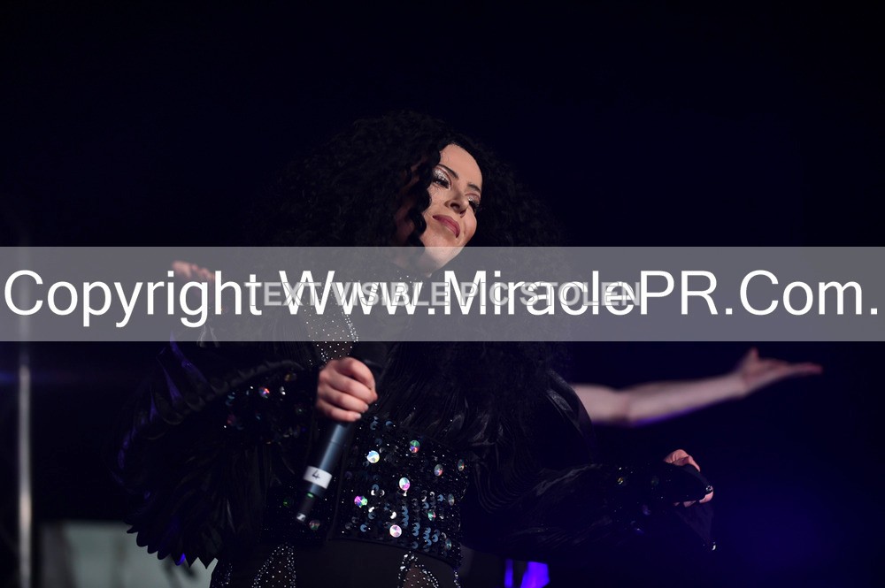 SH4_5903 - The Cher Experience