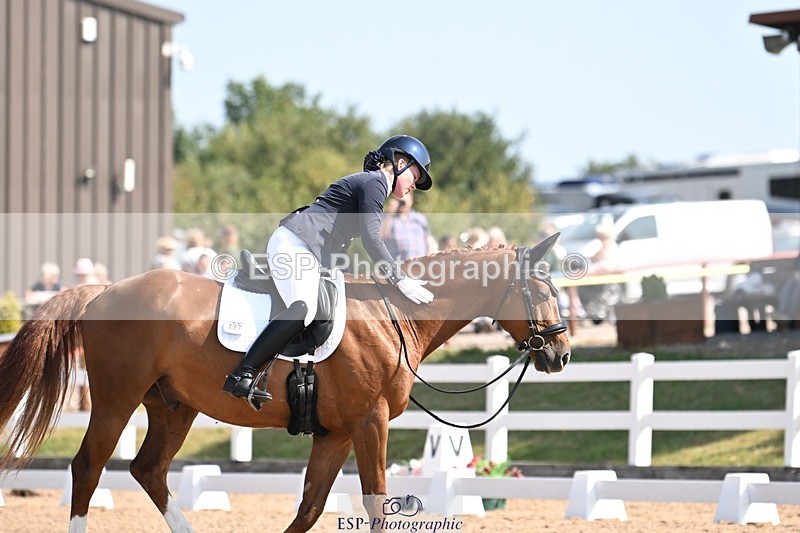 250816-112219-03615 - 057-Evie.MacleanForever.Denver