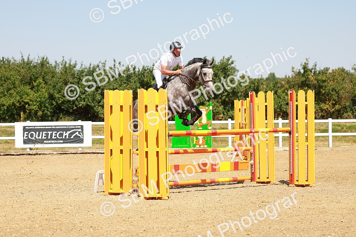SBM_002050 - Class 5 - Senior Foxhunter - 1.20m