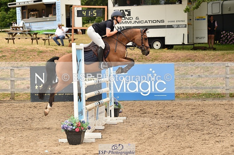 230618-145508-12997 - Cls 25 Pony Foxhunter & 1.10m Open