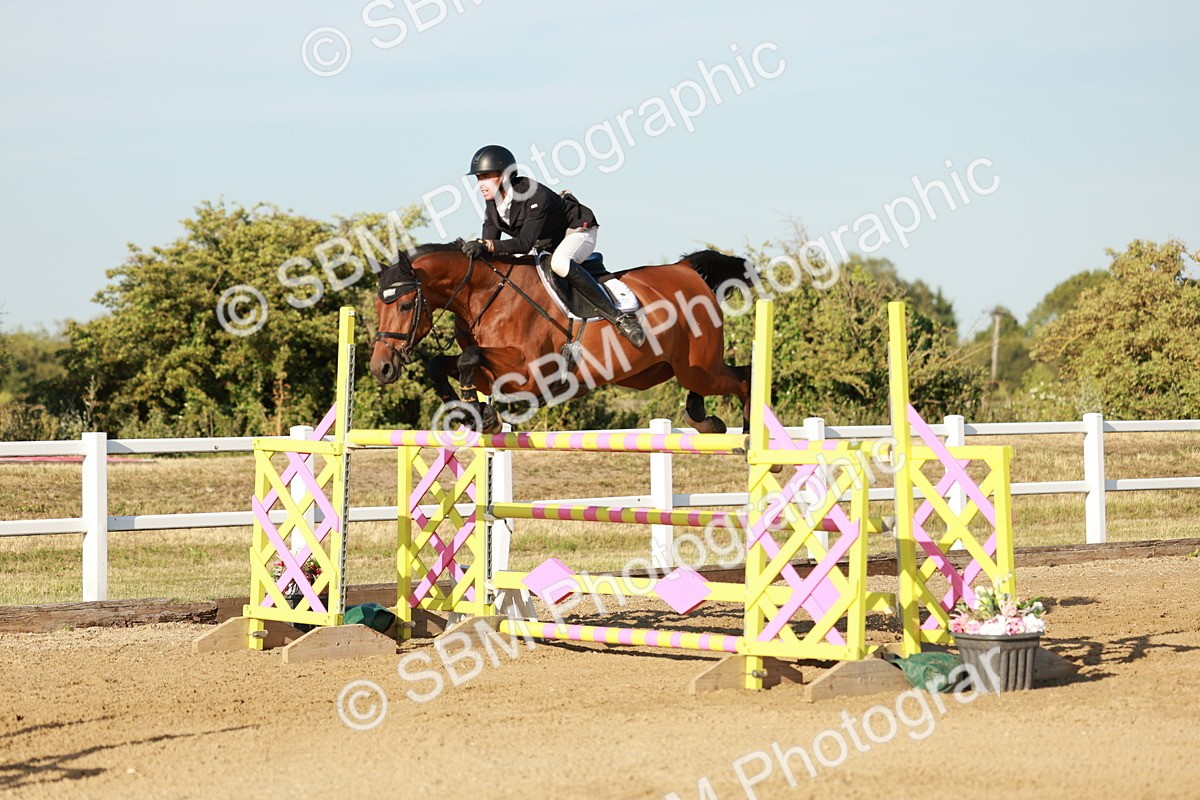 SBM_008876 - Class 6 - National 1.30m 1.40m Open Handicap