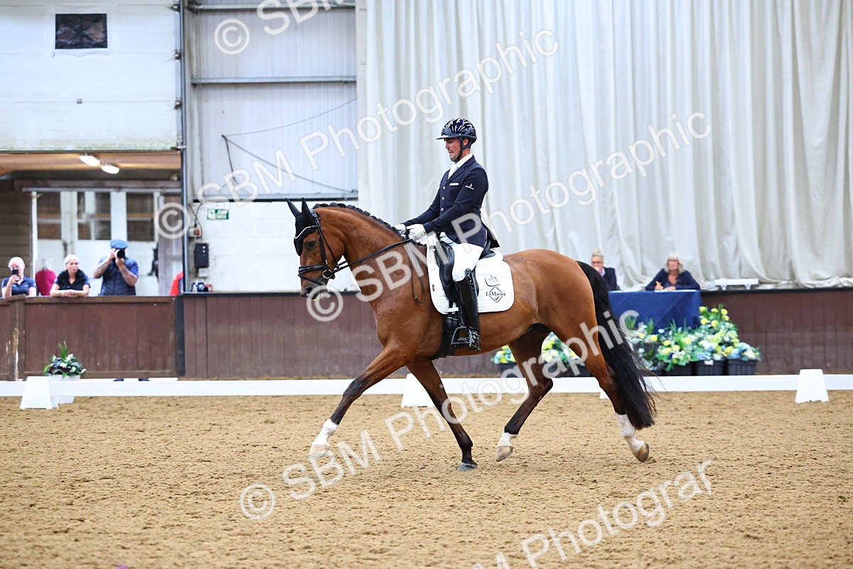 SBM_006630 - Class 5 - novice 6 - 12.04-13.07