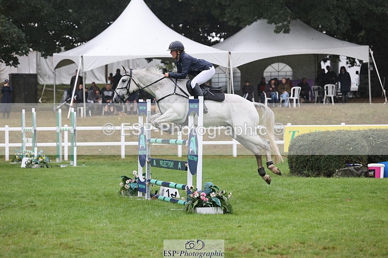 250830A-140232-06866 - Cls 16 Snr Newcomers and 1.10m Open