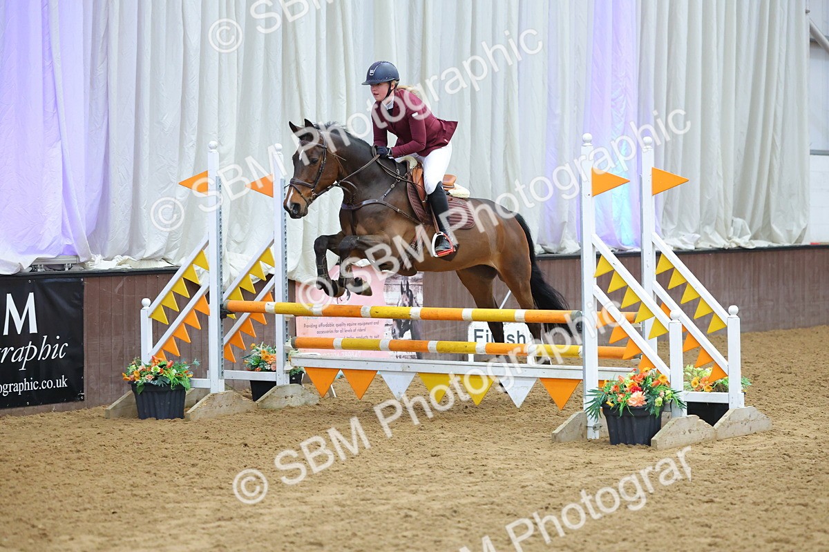SBM_009754 - Class 20 - Senior British Novice/ 90cm Open - First Round (0.90m)