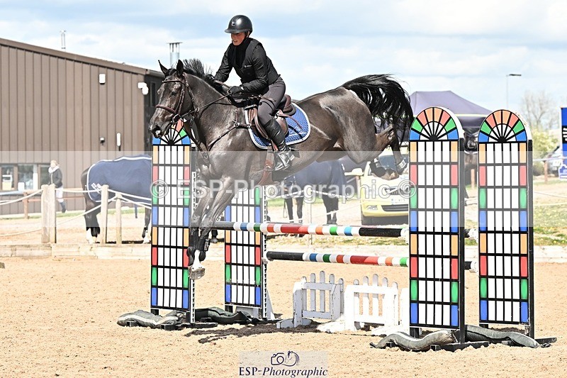 250416-131217-00958 - Cls 4 Newcomers and 1.10m