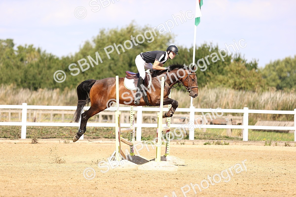 SBM_005913 - Class 9 - Senior British Novice - 90cm