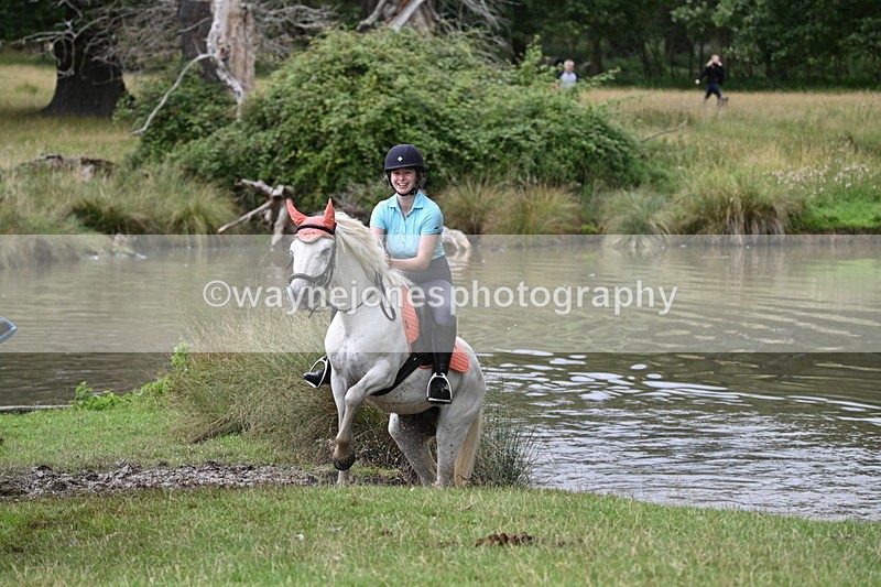 WJ7_4035 - Time at Water 12:52 to 13:22