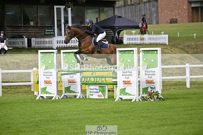 250613A-095432-00176 - Cls 1 Snr Newcomers and 1.10m Open