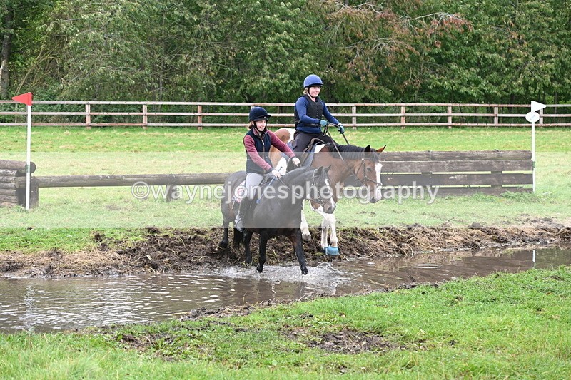WJ6_7140 - Time at Photographer 13:06 to 13:23