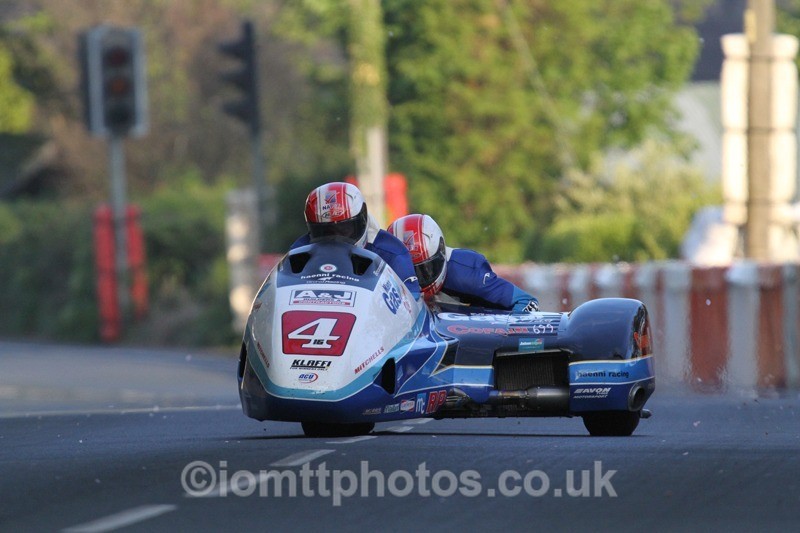 IMG_5620 - Thursday Practice - TT 2013 Side Car