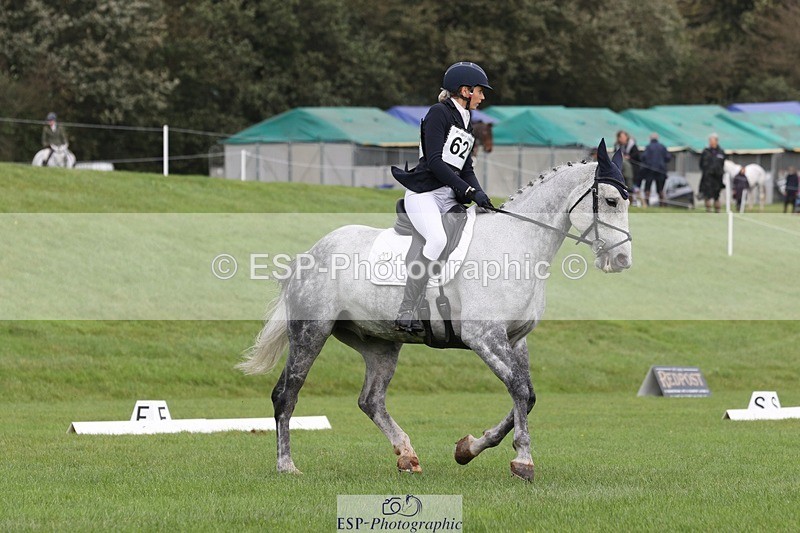 231019-122431-03627 - 621-QUALITY.BLUE-Lucy.Boultbee-brooks-DR