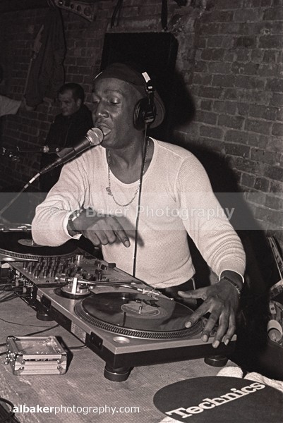 23 - Grandmaster Flash @ Sankeys Soap 23.10.02