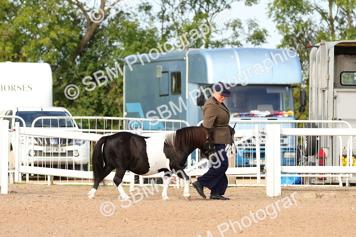 SBM_17985 - Class 707 - IH Groom - Helpers Glass