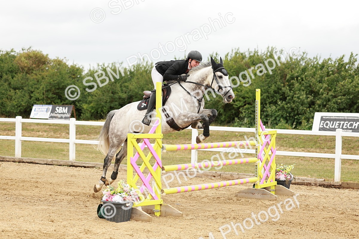 SBM_006930 - Class 2 - Senior Discovery - 1.00m Open