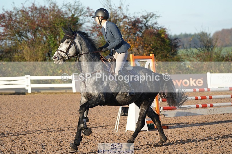 251108-083214-01763 - Cls 9 British Novice and 90cm Open