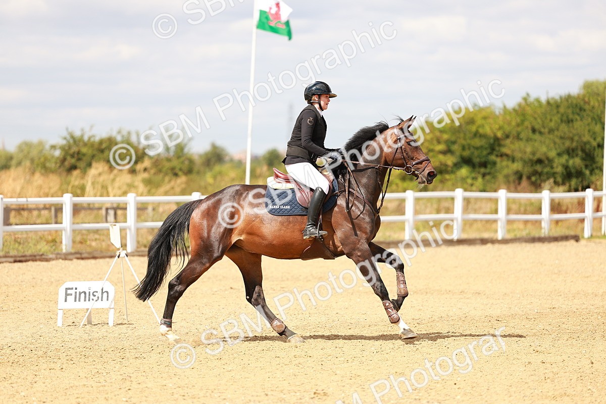 SBM_006637 - Class 4 - Senior British Newcomers - 1.10m