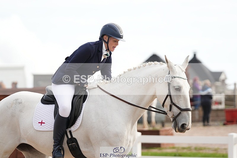 250906-101629-01463 - 002-Claire.JonesOwl.House.Rebel