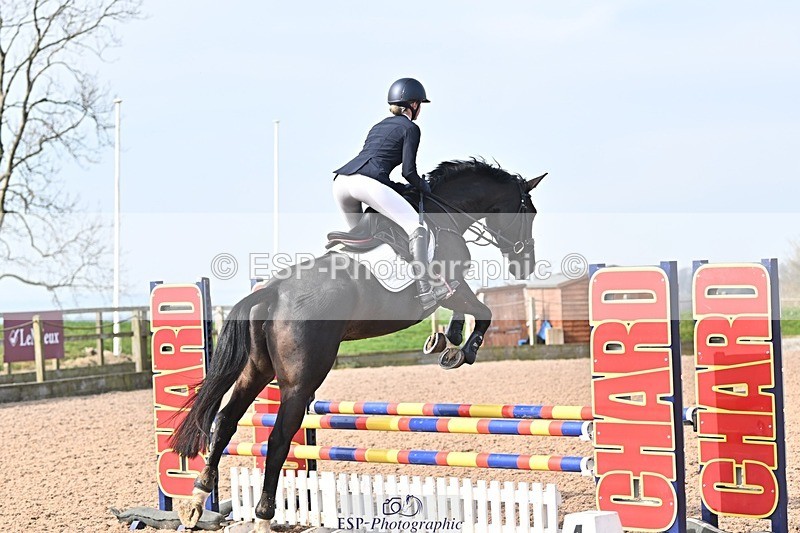 250326-100056-00099 - Cls 1 British Novice and 90cm