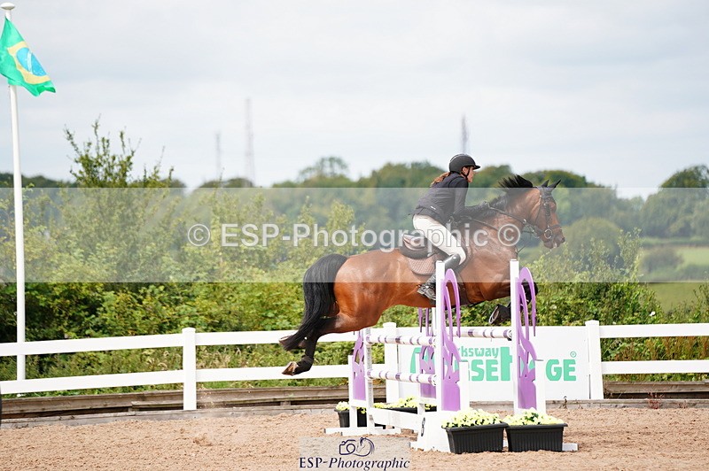 240804A-122104-10795 - Cls 51 1.05m Amateur Qualifier