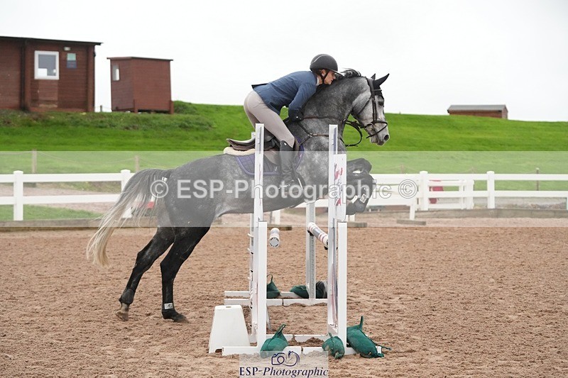 251109-083815-03045 - Cls 15 British Novice and 90cm Open