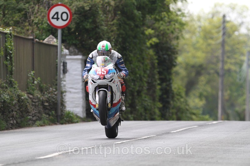 IMG_0907 - Superstock - 2013