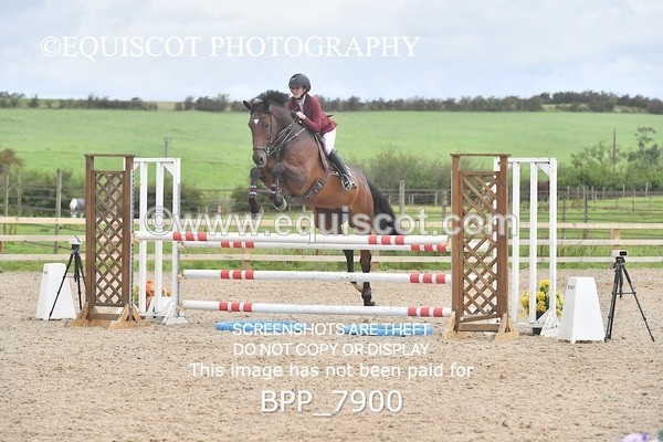 BPP_7900 - CLASS 14 SAT Senior Newcomers/ 1.10m Open