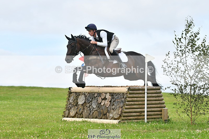 240804-114107-11830 - 303-Thomas_Hawke-CLERICA