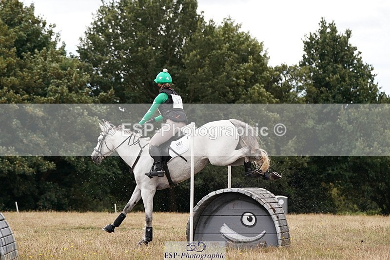 250802A-105840-01599 - A-011-Milly.Meza-Bradford-HAZELROCK.SYMPHONY