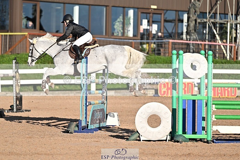 251119-142211-00540 - Cls 5 Foxhunter and 1.20m Open