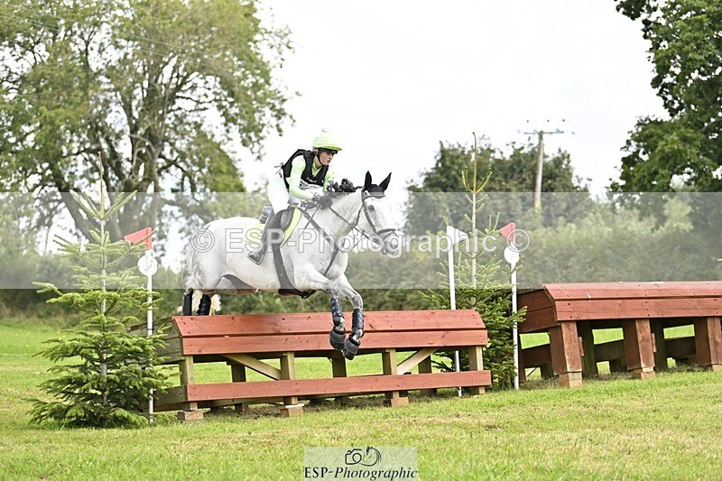 240831A-122347-01882 - 014-Caitlyn.Faull-PENNINEVIEW.SUMMER