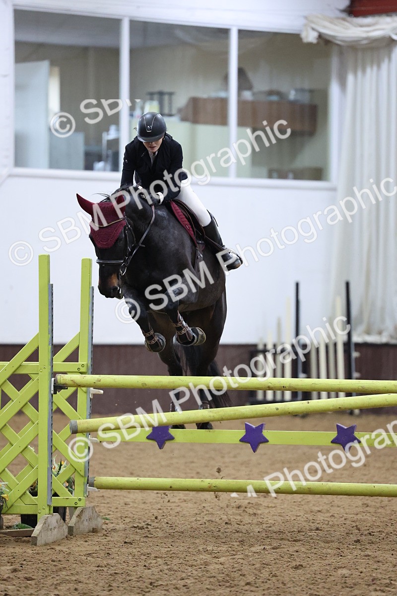 SBM_006541 - Class 23 - Senior Newcomers - 1.10m Open