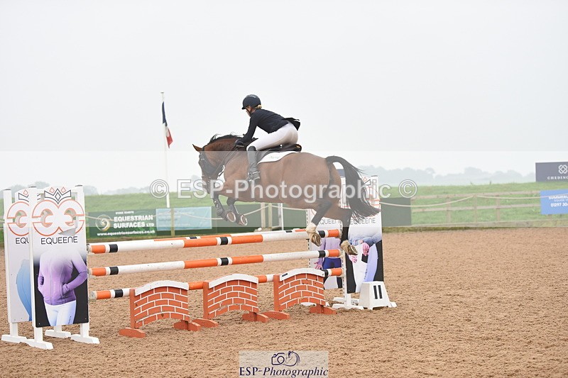 230916A-164706-05646 - Cls 19 Snr 1.10m Derby