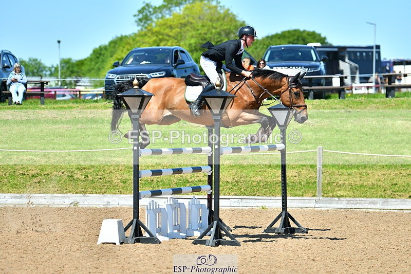 230526A-141704-02476 - Cls 5 National 1.30m Open