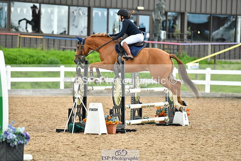 230812A-110143-08400 - Cls 26 A&B Discovery & 1m Open