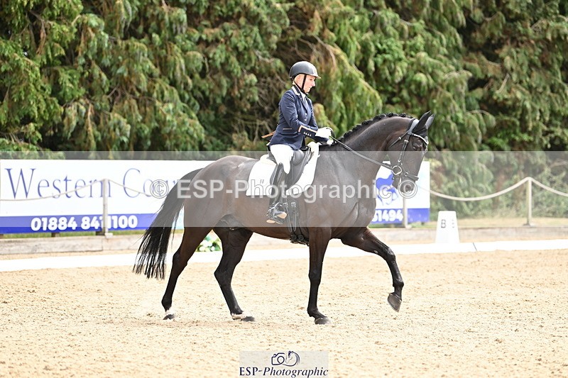 250808A-142017-00870 - 058-Alice.PeternellN.Bolero