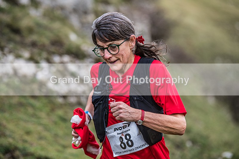 Litton-915 - Litton Christmas Cracker Fell Race (Limestone Series) Sunday 14th December 2025